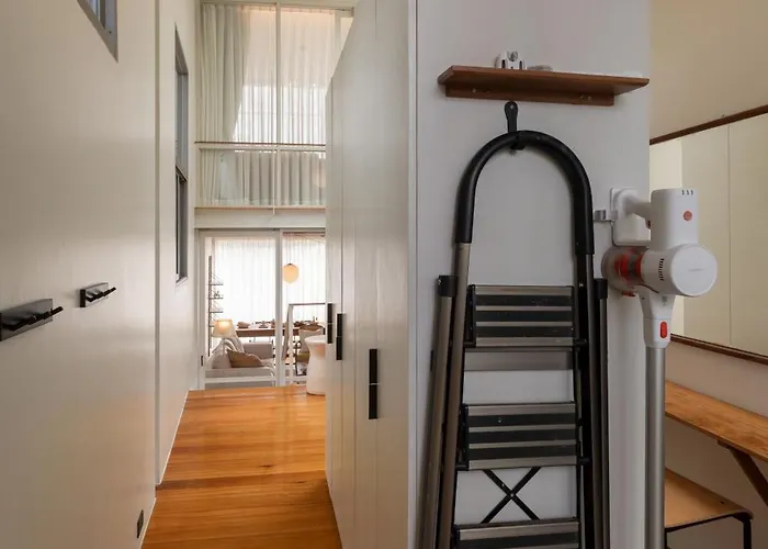 Sunny Three-storyev/wifi/workdesk/fullkitchen Feriehus